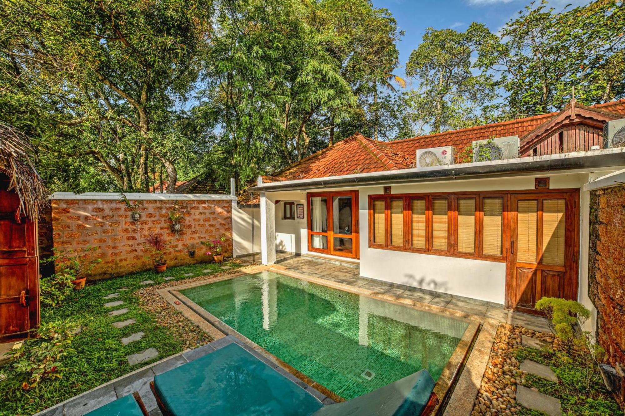 Coconut Lagoon Kumarakom - A Cgh Earth Experience Exterior photo