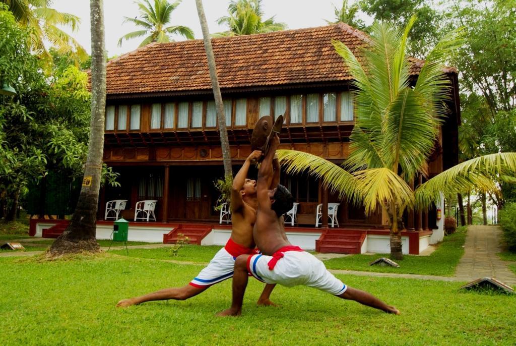 Coconut Lagoon Kumarakom - A Cgh Earth Experience Exterior photo